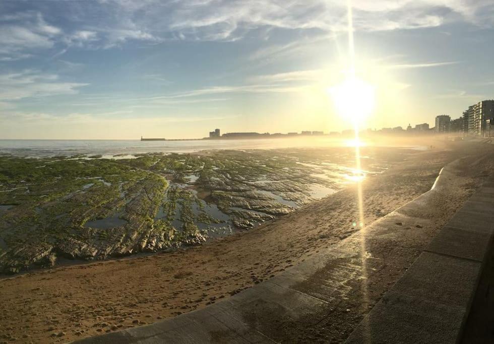 Sunny Studio Terrasse, Hypercentre La Plage A 2 Pas ! Les Sables-dʼOlonne Exterior foto